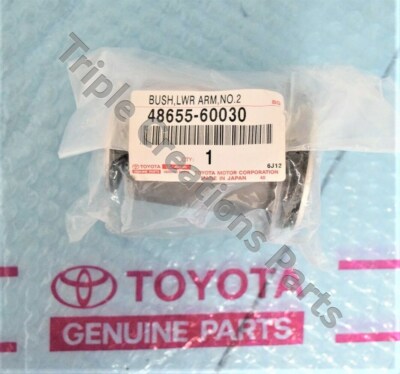 Cao su càng chữ A Lexus GX470 Mã phụ tùng 4865560030