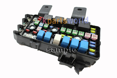Hộp cầu chì tổng Santafe 2010 Mã phụ tùng 919502b780