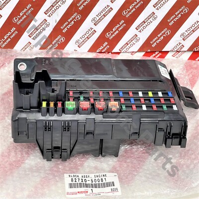 Hộp cầu chì trong xe Lexus LS460 2007 Mã phụ tùng 8272050081