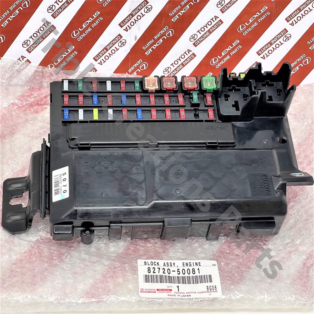 Hộp cầu chì trong xe Lexus LS460 2007 Mã phụ tùng 8272050081
