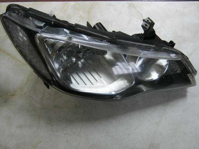 Đèn pha Honda Civic 1.8 2007 Mã phụ tùng 33101snbt03