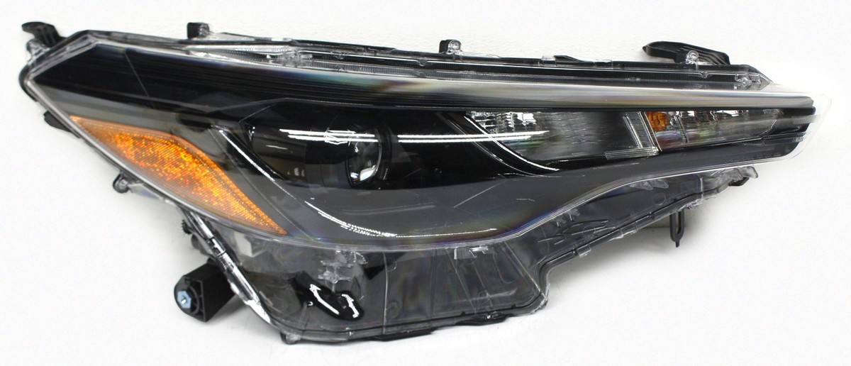Đèn pha Altis 2011-2013 1.8 (Đèn lái trước Altis) Mã phụ tùng 8113002C20-8117002C20