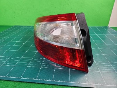 Đèn hậu ngoài Samsung SM3 (Đèn lái sau SM3) Mã phụ tùng 265500016R