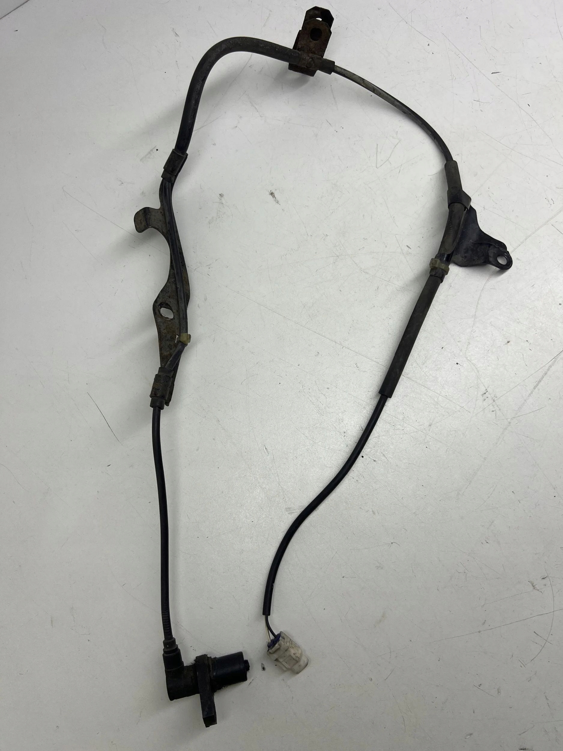 Cảm biến ABS phanh trước Lexus LS400 (Cảm biến tốc độ xe ô tô) Mã phụ tùng 8954350041