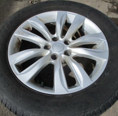Mâm đúc Kia Sorento 2010 (La zăng đúc Sorento) Mã phụ tùng 529102P180