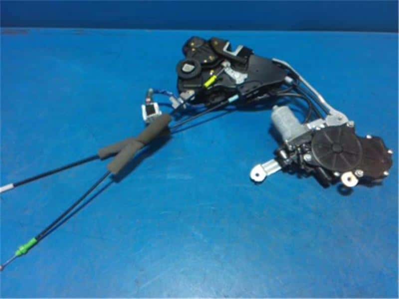 Tay mở cửa trước ngoài Lexus LS460 Mã phụ tùng 6921033090