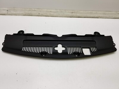 Ốp nhựa trên két nước Lexus LS460 Mã phụ tùng 5329550030