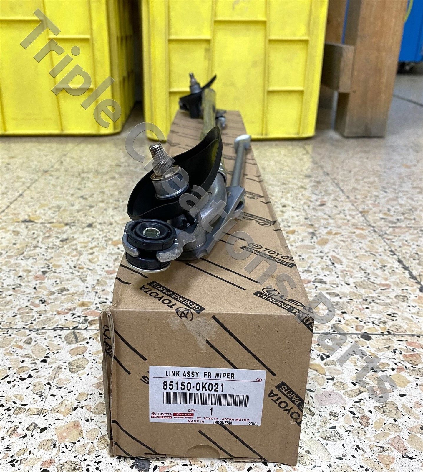 Bộ giằng gạt mưa trước Hilux Mã phụ tùng 851500k021