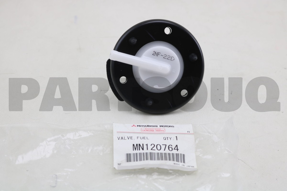 Đèn hậu Pajero V73 (Đèn lái sau V73) Mã phụ tùng mn133764-mn133768-mn133763
