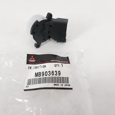 Ổ khóa cửa hậu Jolie Mã phụ tùng mr393661-mr393662