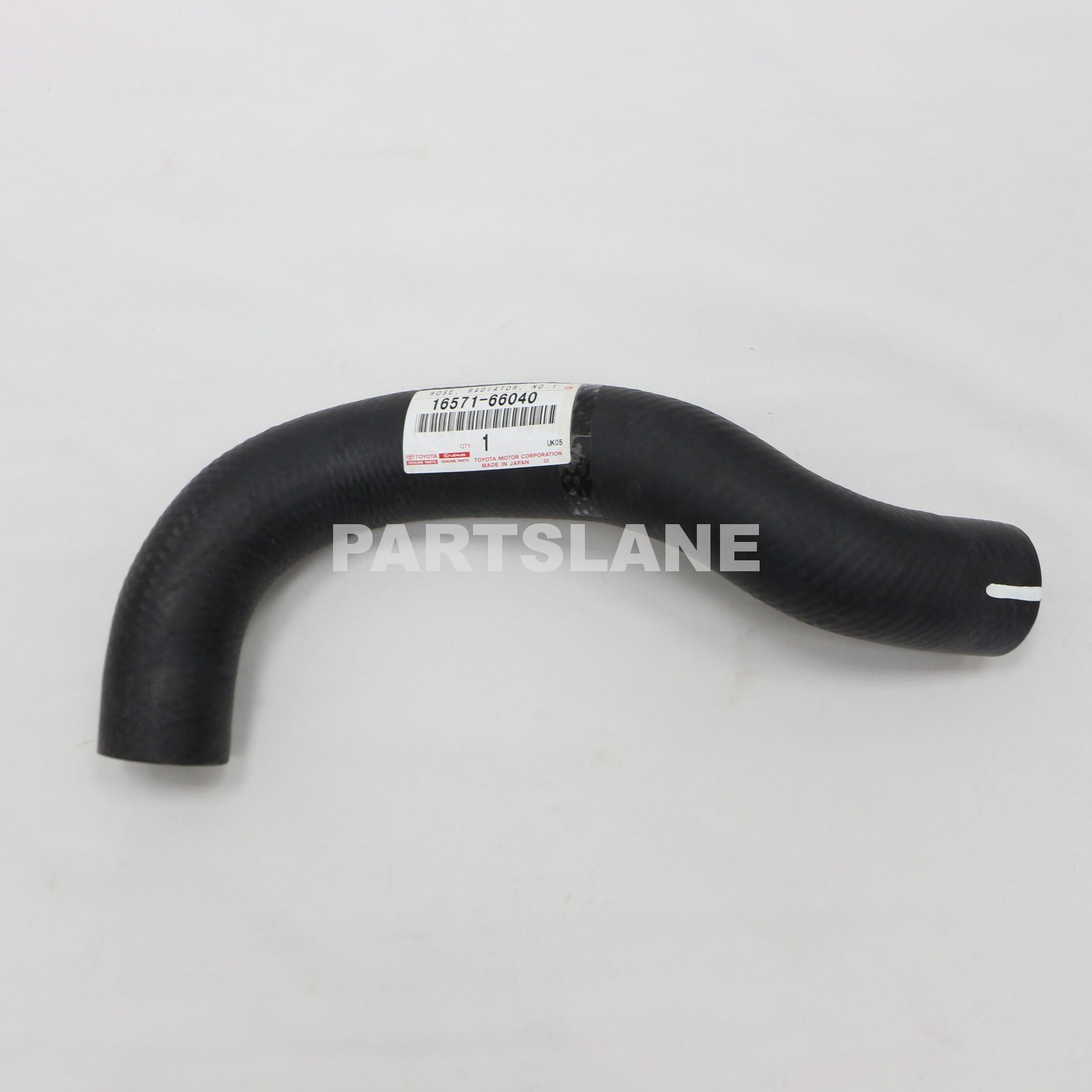 Cút nước trên Land FZJ100 Mã phụ tùng 1657166040