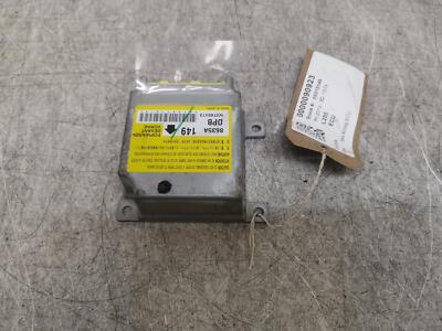 Hộp điều khiển túi khí trung tâm Triton Mã phụ tùng 8635A149