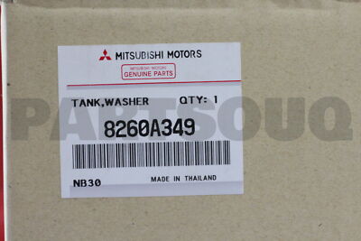 Bình nước rửa kính Triton Mã phụ tùng 8260A349