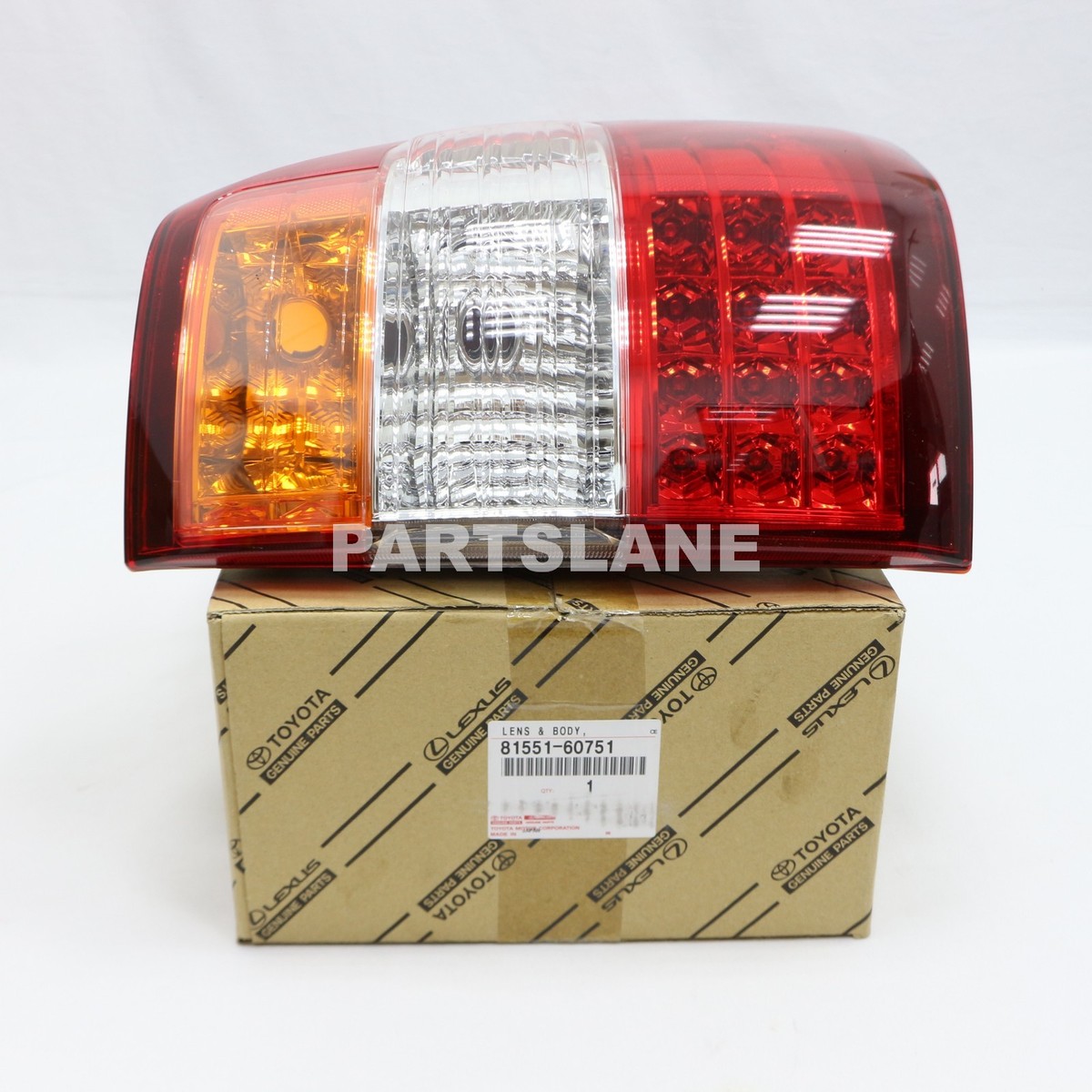Đèn hậu Land Cruiser FZJ100 2006 (Đèn lái sau Land Cruise) Mã phụ tùng 8155160751-8156160671