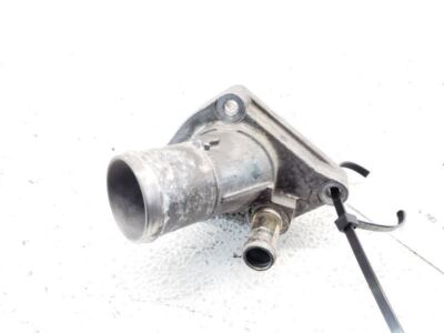 Van hằng nhiệt Cefiro 3.0 Mã phụ tùng 2120031u13