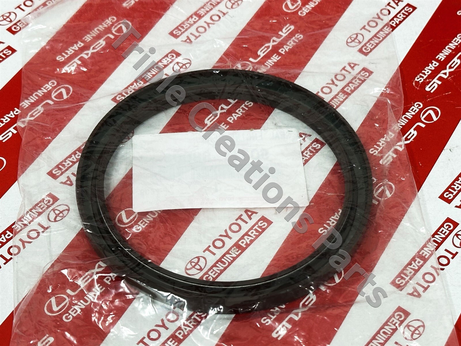 Phớt đuôi trục cơ Prado (Phớt đuôi cốt máy Prado) Mã phụ tùng 9031188003
