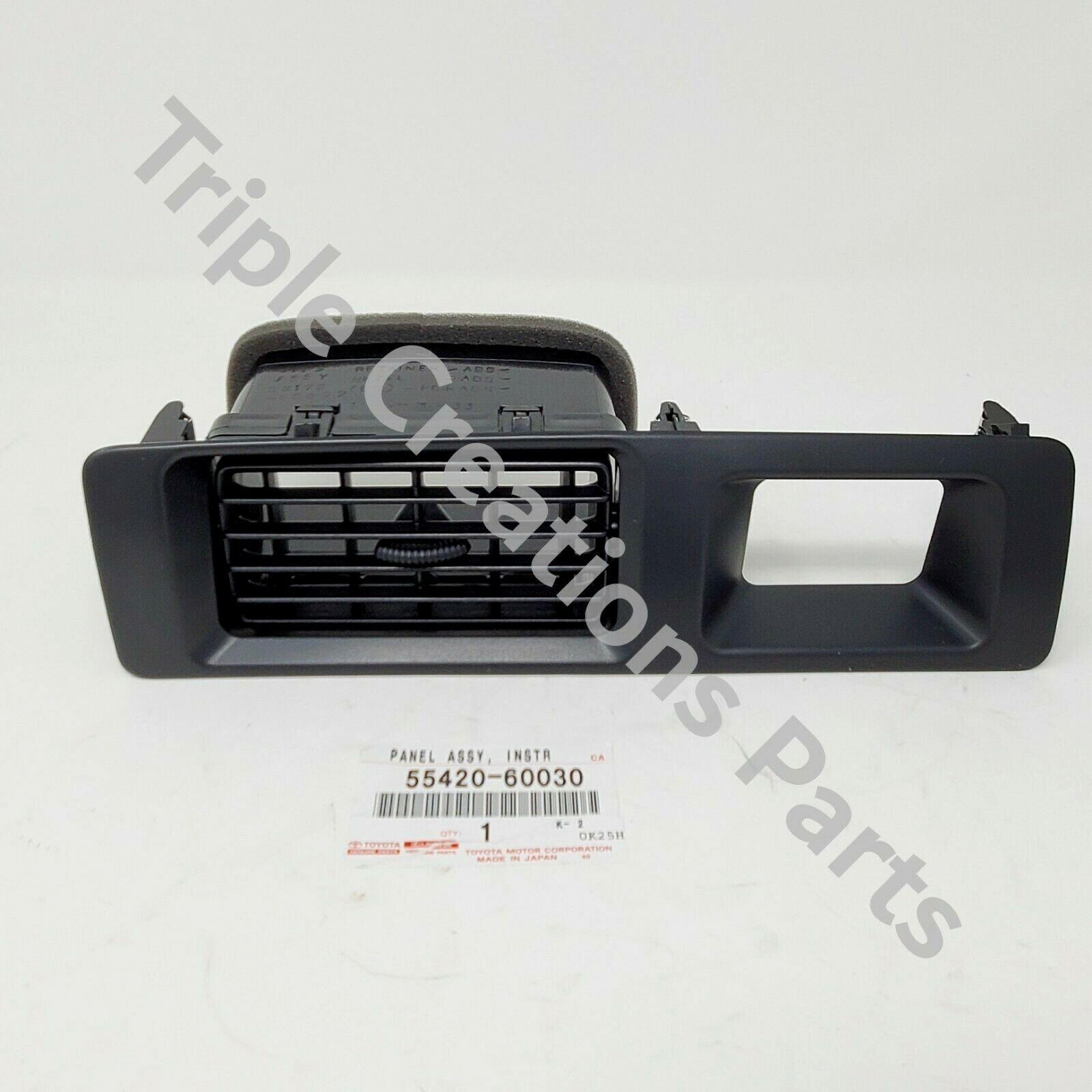 Ốp táp lô dưới Land 2013 Mã phụ tùng 5543260430A1