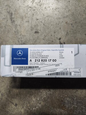 Chổi gạt mưa trước Mercedes E250 2015 (Gạt nước kính chắn gió E250) Mã phụ tùng A2128201700