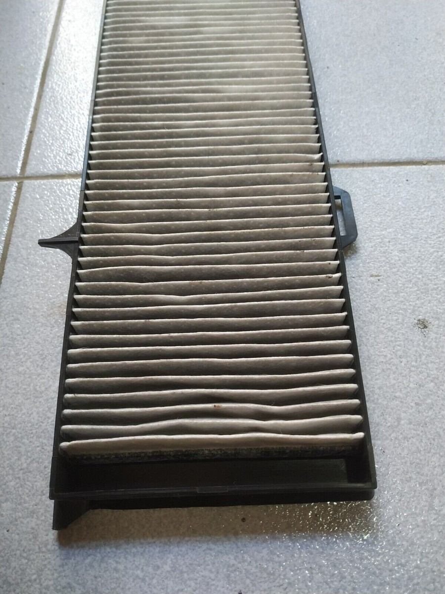 Lọc gió điều hòa BMW 335i (Lọc khí giàn lạnh BMW 335i) Mã phụ tùng 64316803970