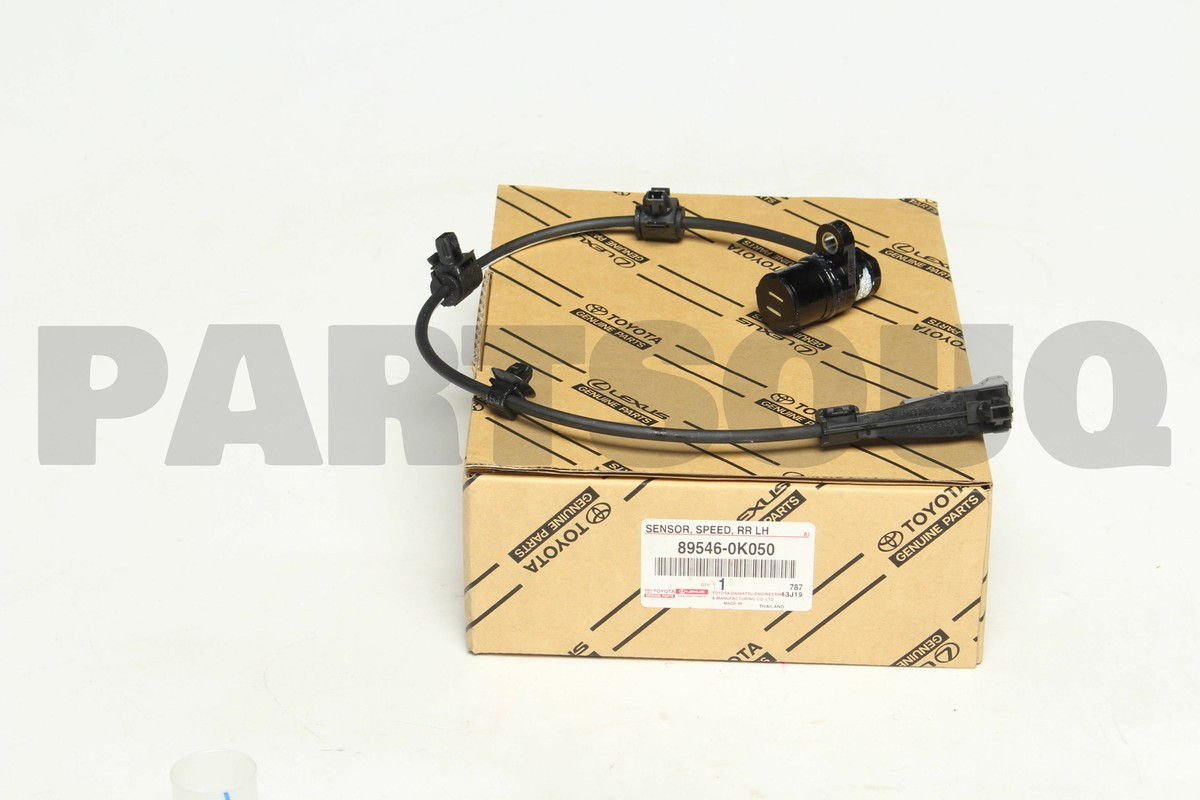 Cảm biến ABS phanh sau Fortuner 2008-2011 Mã phụ tùng 895460K060-895460K050