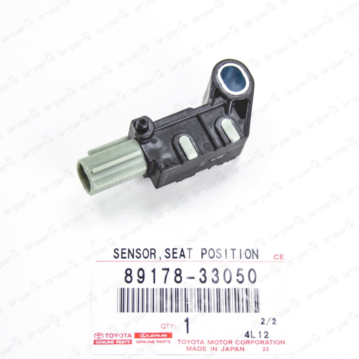 Cảm biến va chạm ghế trước LX570 2016 Mã phụ tùng 8917833050