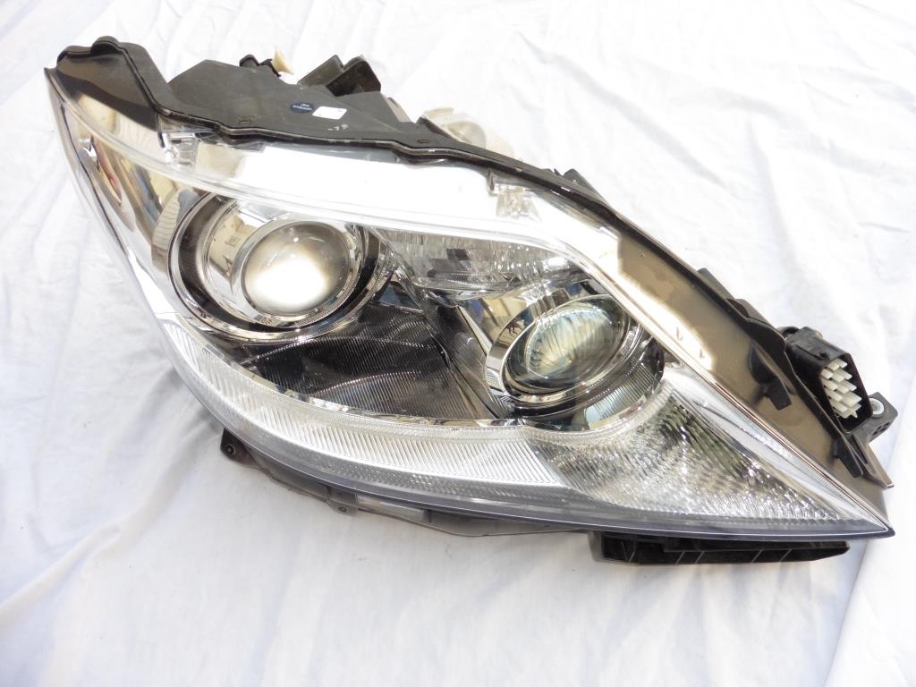 Đèn pha Lexus LS460 2011 (Đèn lái trước LS460) Mã phụ tùng 8118550500-8114550500