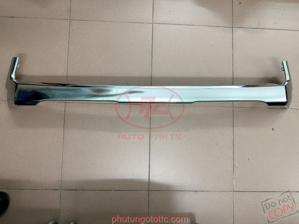 Nẹp cánh cửa Lexus LX570 2012-2013 Mã phụ tùng 7507560100A0-7507660100A0