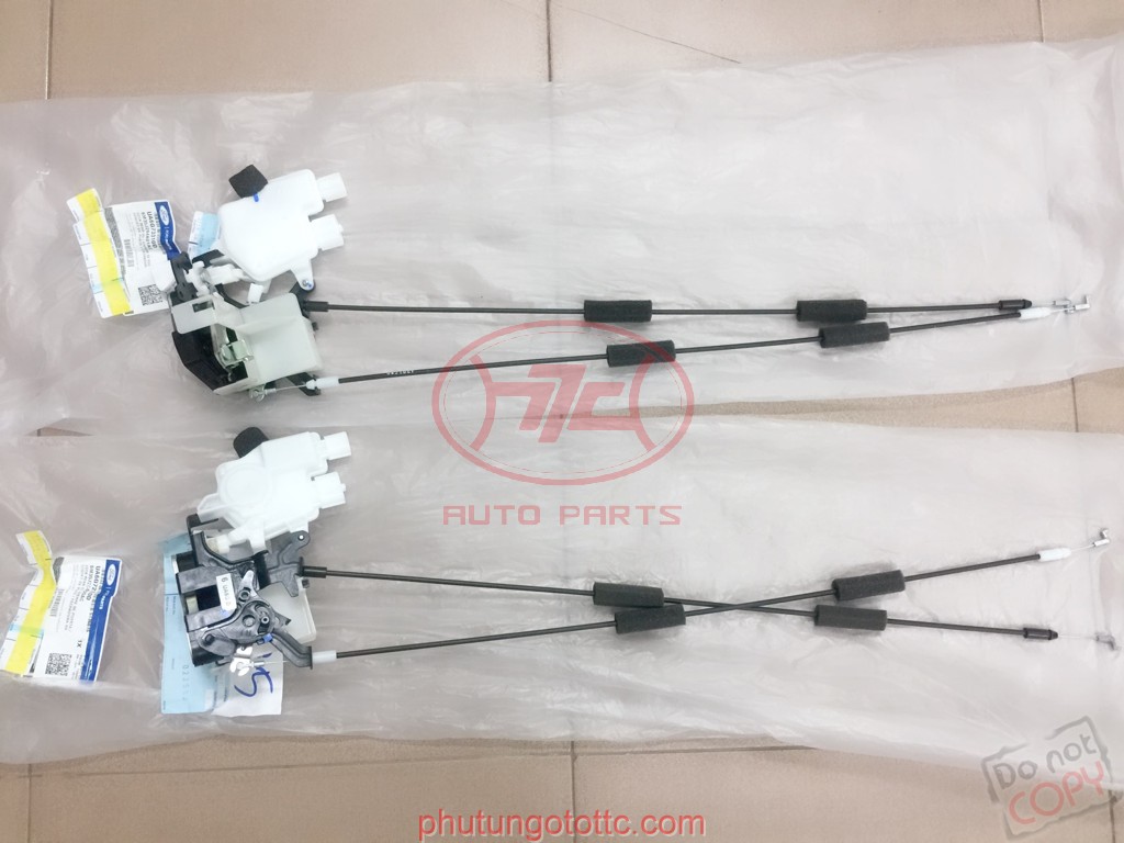 Cơ cấu cửa trước Ford Everest 2008-2010 Mã phụ tùng UA6G72310D-UA6G73310D