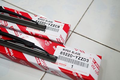 Chổi gạt mưa trước Innova (Gạt nước kính chắn gió Innova) Mã phụ tùng 85220YZZC8-85220YZZC2-85220YZZD4-85220YZZD3