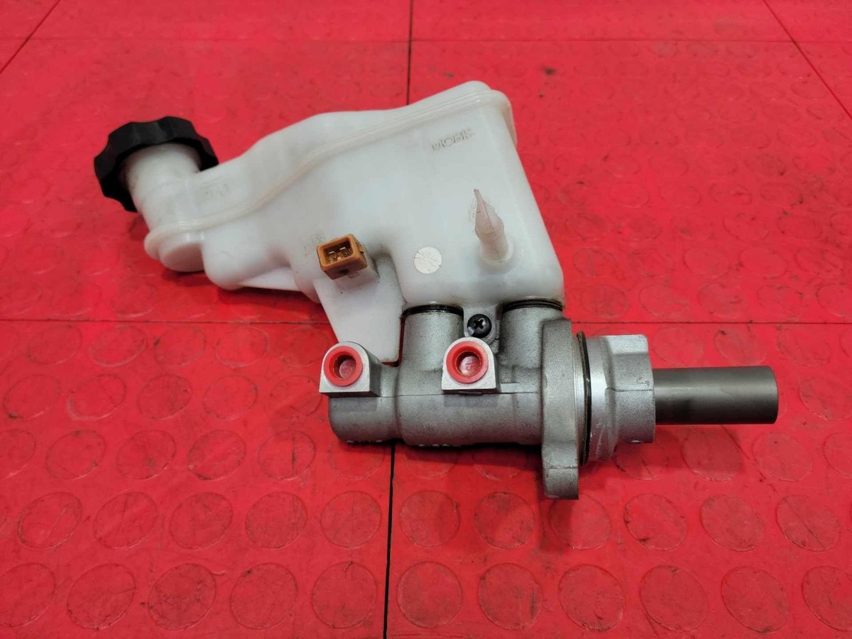 Tổng phanh Kia K3 Mã phụ tùng 58510A7200