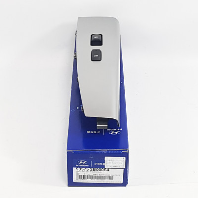 Công tắc lên kính cửa trước Santafe 2006-2009 Mã phụ tùng 935752B020-935752B010-935752B000S4