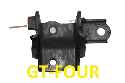Cao su chân hộp số Crown 3.0 JZS155 MT Mã phụ tùng 1237146150