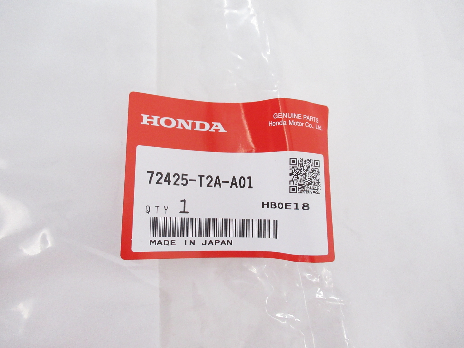 Bộ Ron Kính Trước Honda Cr-V Mã phụ tùng 73224TMEQ01
