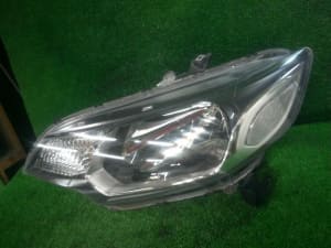 Ốp Cánh Cửa Trước Phải Honda Cr-V Mã phụ tùng 75312T0AJ01