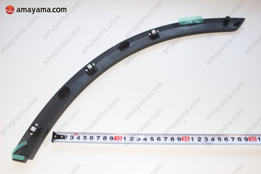 Ốp Trang Trí Cửa Sau Bánh Xe Phải Honda Cr-V Mã phụ tùng 75390T0AJ01