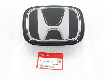 Nẹp Mạ Ca Lăng Số 3 Honda Cr-V Mã phụ tùng 71125T0NT01