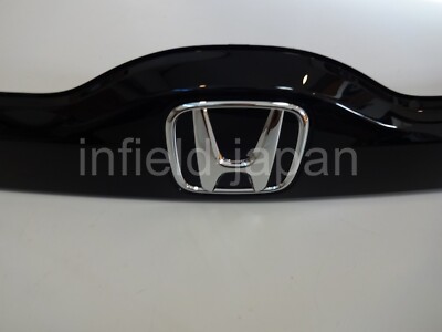 Nẹp Mạ Cửa Hậu Honda Cr-V Mã phụ tùng 74890T0NT31ZA