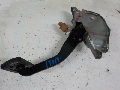 Bàn Đạp Má Phanh Honda Cr-V Mã phụ tùng 46600T0AA81