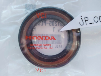 Phớt Hộp Số Bên Trái Honda Civic Mã phụ tùng 91205-PL3-A01