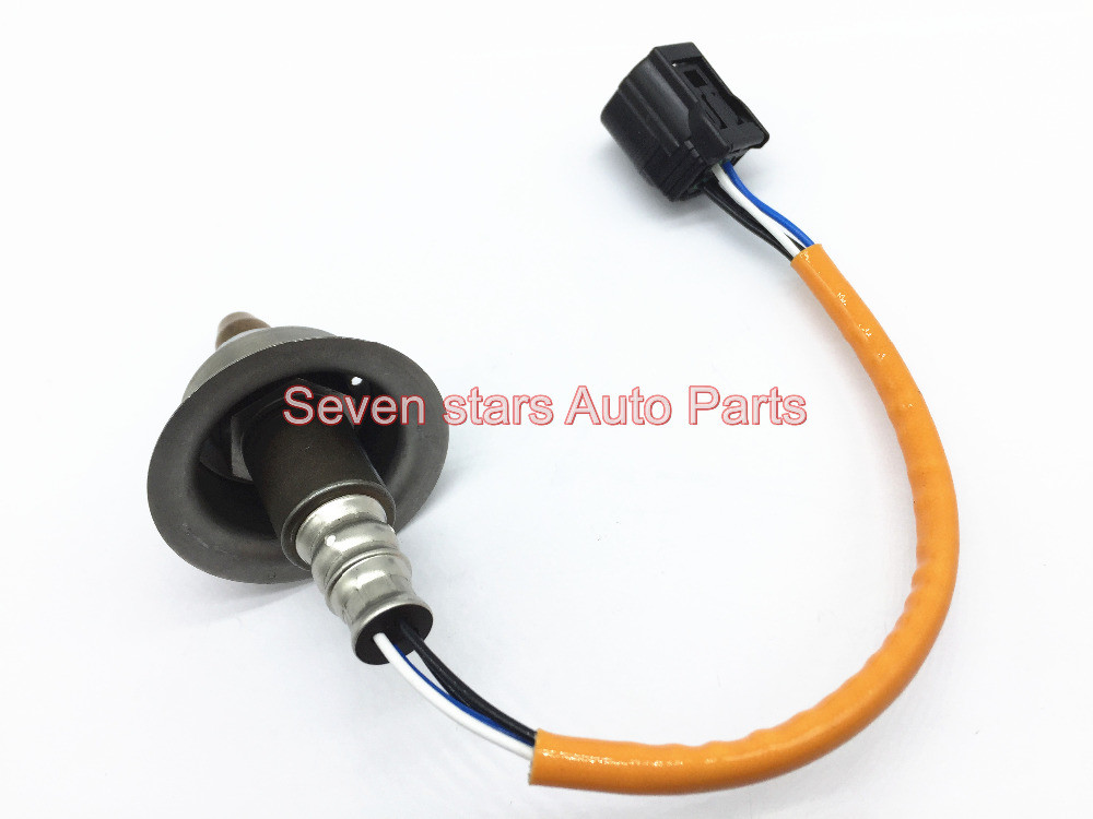 Cảm Biến Khí Xả Trên 1.8L (Cảm Biến Oxy) Honda Civic Mã phụ tùng 2112002490