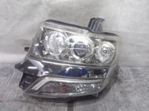 Ốp Đèn Gầm Phải Honda Cr-V Mã phụ tùng 71103T0A003