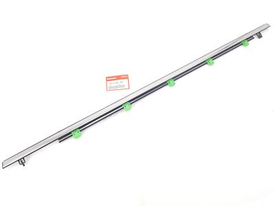 Nẹp Thành Cánh Cửa Ngoài Sau Trái Honda Cr-V Mã phụ tùng 72910swaa01