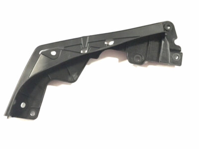 Nẹp Cài Ôp Dưới Ba Đờ Xốc Trước Phải Honda Civic Mã phụ tùng 71116SNJM50