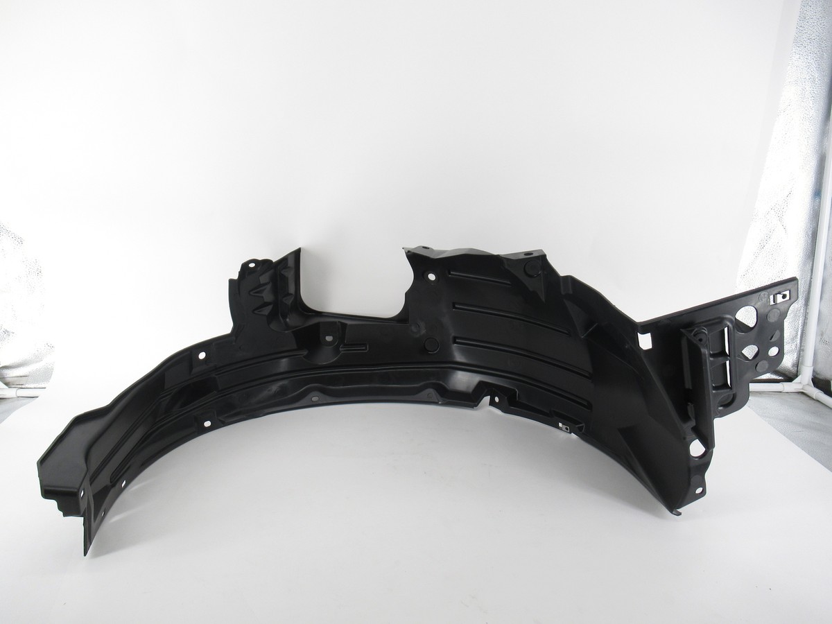 Chắn Bùn Trong Tai Xe Trái Honda Cr-V Mã phụ tùng 74150T0A000
