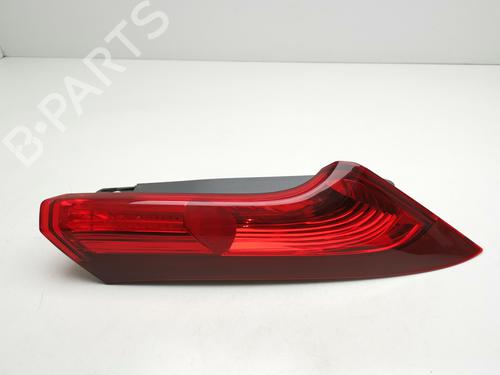 Đèn Hậu Phải Miếng Trên Honda Cr-V Mã phụ tùng 34170T1WY01