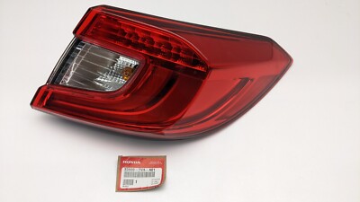 Đèn Hậu Phải Miếng Dưới Honda Cr-V Mã phụ tùng 33500T0NQ01