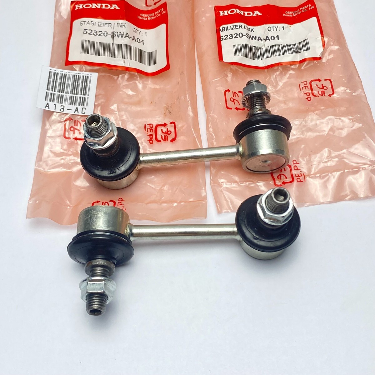 Rotuyn Cân Bằng Sau - R Honda Cr-V Mã phụ tùng 52320SWAA01