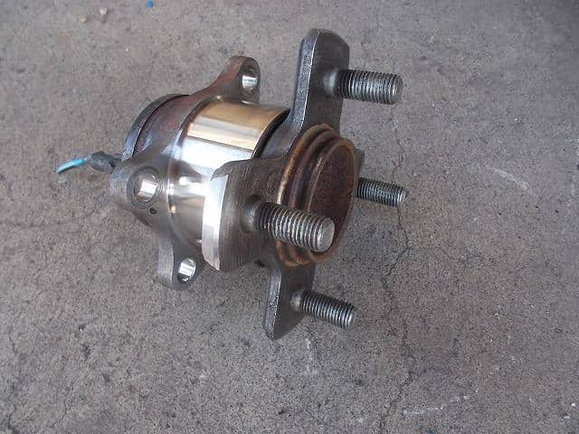 Bi May Ơ Sau Honda City Mã phụ tùng 42200T5B951