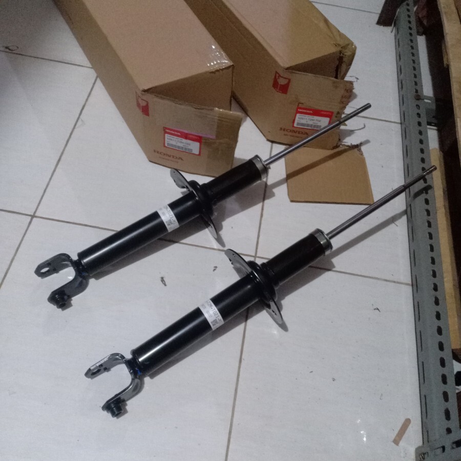 Giảm Xóc Sau Honda Accord Mã phụ tùng 52611T2MT02