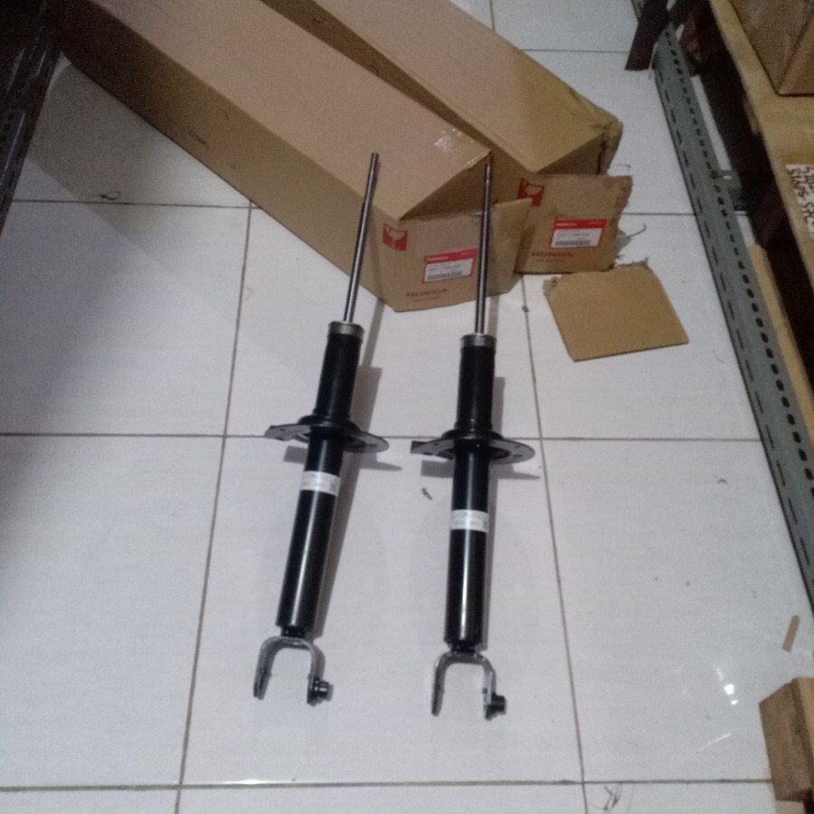 Giảm Xóc Sau Honda Accord Mã phụ tùng 52611T2MT02